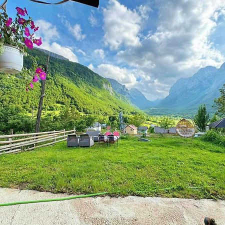 Dedushi Guesthouse &Wood Cabins-Camping Place Gusinje المظهر الخارجي الصورة